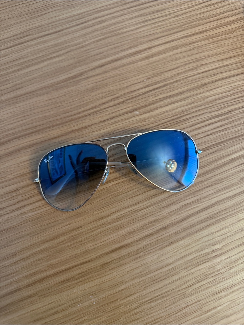 Ray-Ban Aviator Sunglasses with Blue Gradient Lenses and Gold Frame